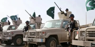 مکہ دفاعی معاہدہ: پاکستانی فوجی دستے سعودی عرب میں موجود ہیں، ڈی جی آئی ایس پی آر