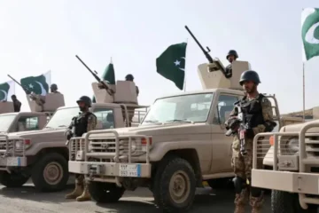 مکہ دفاعی معاہدہ: پاکستانی فوجی دستے سعودی عرب میں موجود ہیں، ڈی جی آئی ایس پی آر