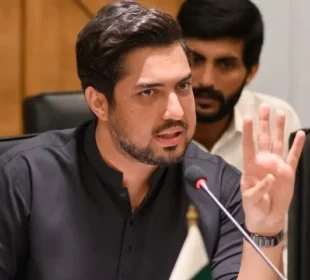 اقرار الحسن لاہور میں گھر سے حراست میں لے لیے گئے، اہلخانہ کا دعویٰ