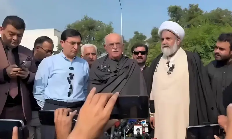خیبرپختونخوا میں گورنر راج کے خلاف عدالت جانے کا اپوزیشن کا اعلان 1 خیبرپختونخوا میں گورنر راج کے خلاف عدالت جانے کا اپوزیشن کا اعلان