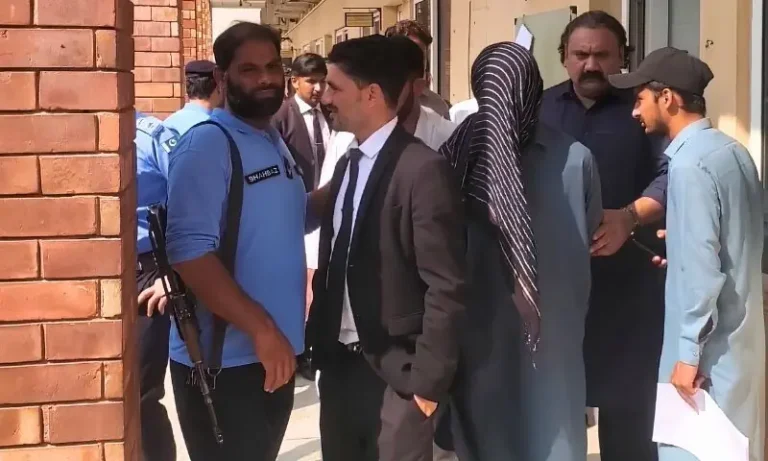1313152لائبہ اعجاز کیس: ملزم نعمان کے خلاف 85 لاکھ روپے کے فراڈ کا ایک اور مقدمہ سامنے آگیا71bb9bfd