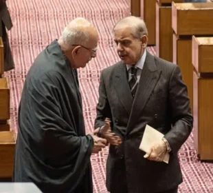 شہباز شریف کی محمود اچکزئی سے ملاقات، سیاسی و آئینی معاملات پر مذاکرات کی پیشکش