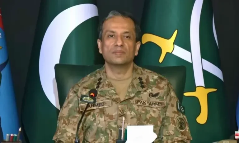 191405سعودی عرب کو خطرہ ہوا تو پاکستان، ترکیہ کے ساتھ مل کر دفاع کرے گا: ڈی جی آئی ایس پی آر263fb4a2a