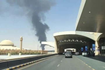 ریاض ایئرپورٹ پر دو حملے، 17 پاکستانی زخمی