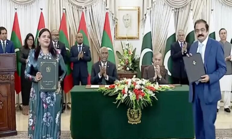 2113124پاکستان اور مالدیپ کے درمیان دفاع، سائبر سیکیورٹی اور تجارت سمیت 20 شعبوں میں تعاون پر اتفاق254ad5a1