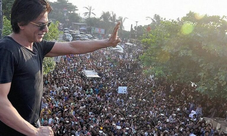 281108554dشاہ رخ خان کے مداحوں کے لیے بری خبر، سالگرہ پر ملاقات کا خواب ادھورا رہنے کا خدشہ28ddd