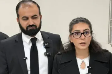 ایمان مزاری اور ہادی چٹھہ کو بڑا جھٹکا، عدالت نے سنا دی سزا 3 ایمان مزاری اور ہادی چٹھہ کو بڑا جھٹکا، عدالت نے سنا دی سزا