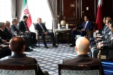 امریکا ایران مذاکرات میں تیزی، قطر کا وفد ایک بار پھر تہران پہنچ گیا 2 امریکا ایران مذاکرات میں تیزی، قطر کا وفد ایک بار پھر تہران پہنچ گیا
