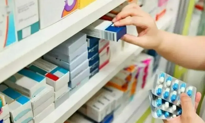 پاکستان میں 100 سے زائد اہم ادویات کی قلت، مریضوں کو مشکلات کا سامنا