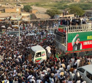 خیبر پختونخوا میں ایمرجنسی یا گورنر راج کے بجائے مختلف آئینی آپشنز زیرِ غور