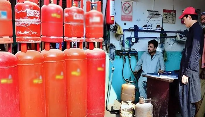 پنجاب اور خیبرپختونخوا میں ایل پی جی کی قیمت 500 روپے فی کلو تک پہنچ گئی 1 پنجاب اور خیبرپختونخوا میں ایل پی جی کی قیمت 500 روپے فی کلو تک پہنچ گئی