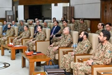 بھارتی سرپرستی میں سرگرم دہشت گرد تنظیموں کے خلاف کارروائیاں پوری شدت کے ساتھ جاری رہیں گی: فیلڈ مارشل 2 بھارتی سرپرستی میں سرگرم دہشت گرد تنظیموں کے خلاف کارروائیاں پوری شدت کے ساتھ جاری رہیں گی: فیلڈ مارشل