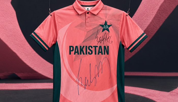 چھاتی کے کینسر سے آگاہی، پاکستانی ٹیم انگلینڈ کے خلاف گلابی کٹ میں میدان میں اترے گی 1 چھاتی کے کینسر سے آگاہی، پاکستانی ٹیم انگلینڈ کے خلاف گلابی کٹ میں میدان میں اترے گی