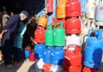ایل پی جی کی قیمتوں میں کمی نہ آسکی، مختلف شہروں میں فی کلو نرخ 650 روپے تک برقرار 1 ایل پی جی کی قیمتوں میں کمی نہ آسکی، مختلف شہروں میں فی کلو نرخ 650 روپے تک برقرار